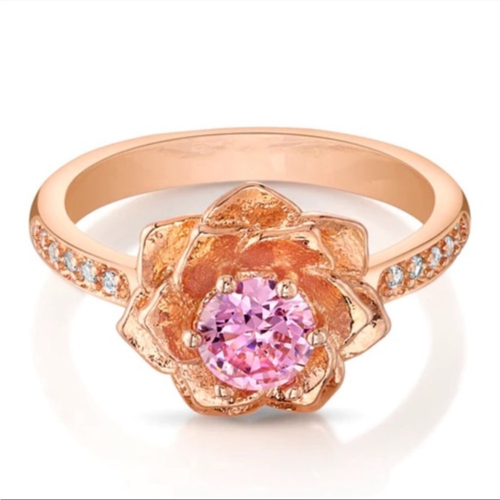 💛 2/$20 💛 Fragrant Jewels ring. Sz 6